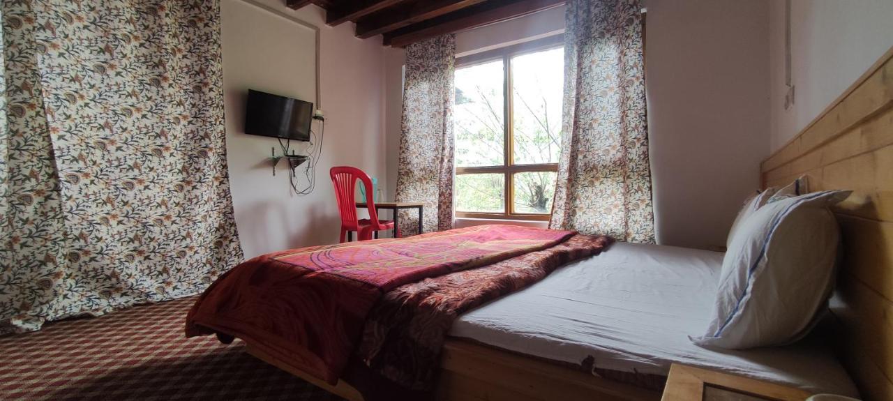 Jahangir Cottage Pahalgam Pahalgām Exterior foto