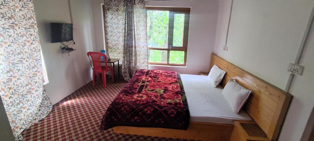 Jahangir Cottage Pahalgam Pahalgām Exterior foto